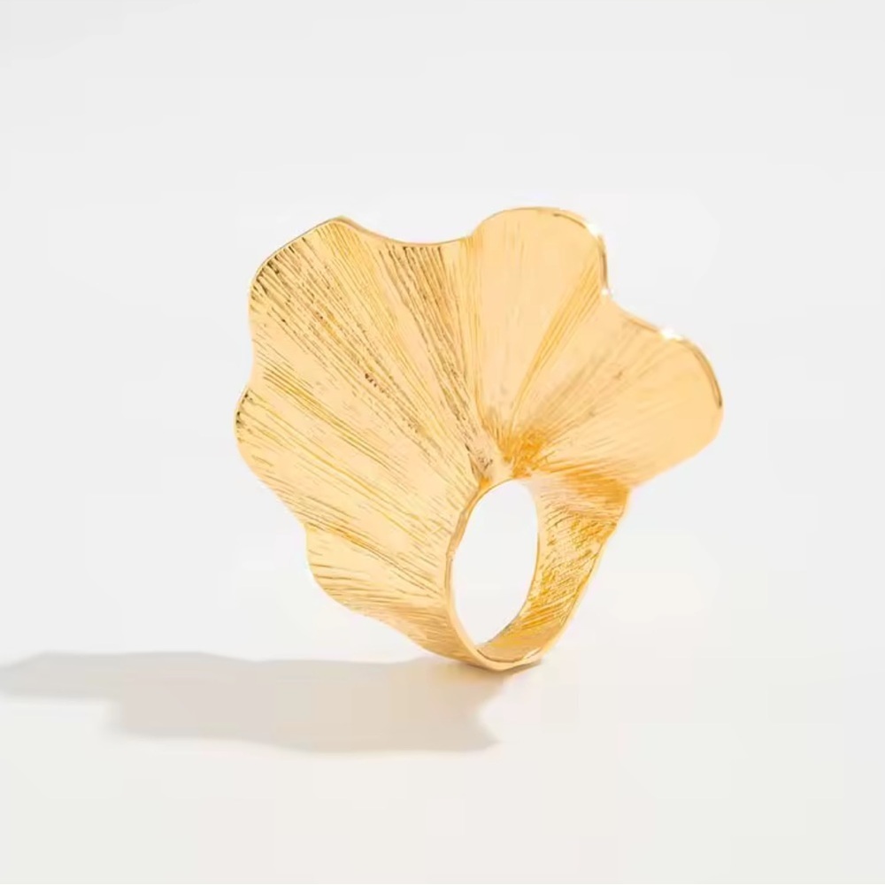 Zara Gold Irregular Wide Leaf Ring - Picture 6 of 7